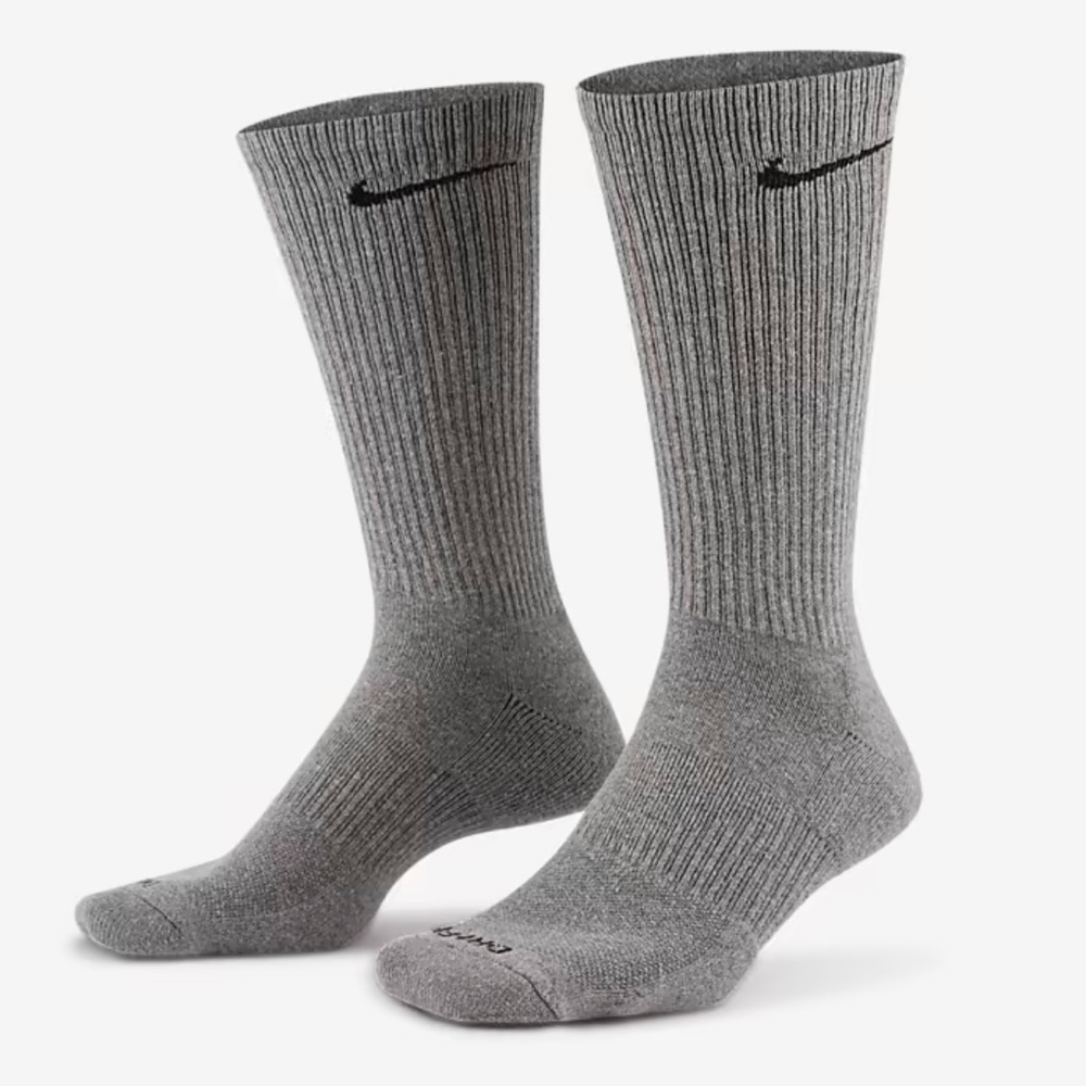 NIKE 
Training Crew Socks (3 Pairs)
Nike Everyday Cushioned